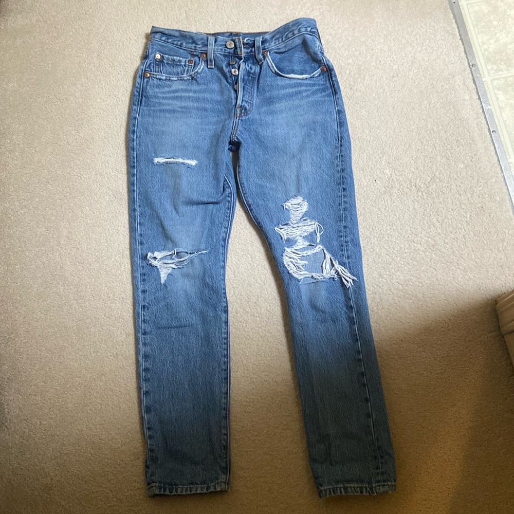 Levi’s women 501 skinny W26 L28